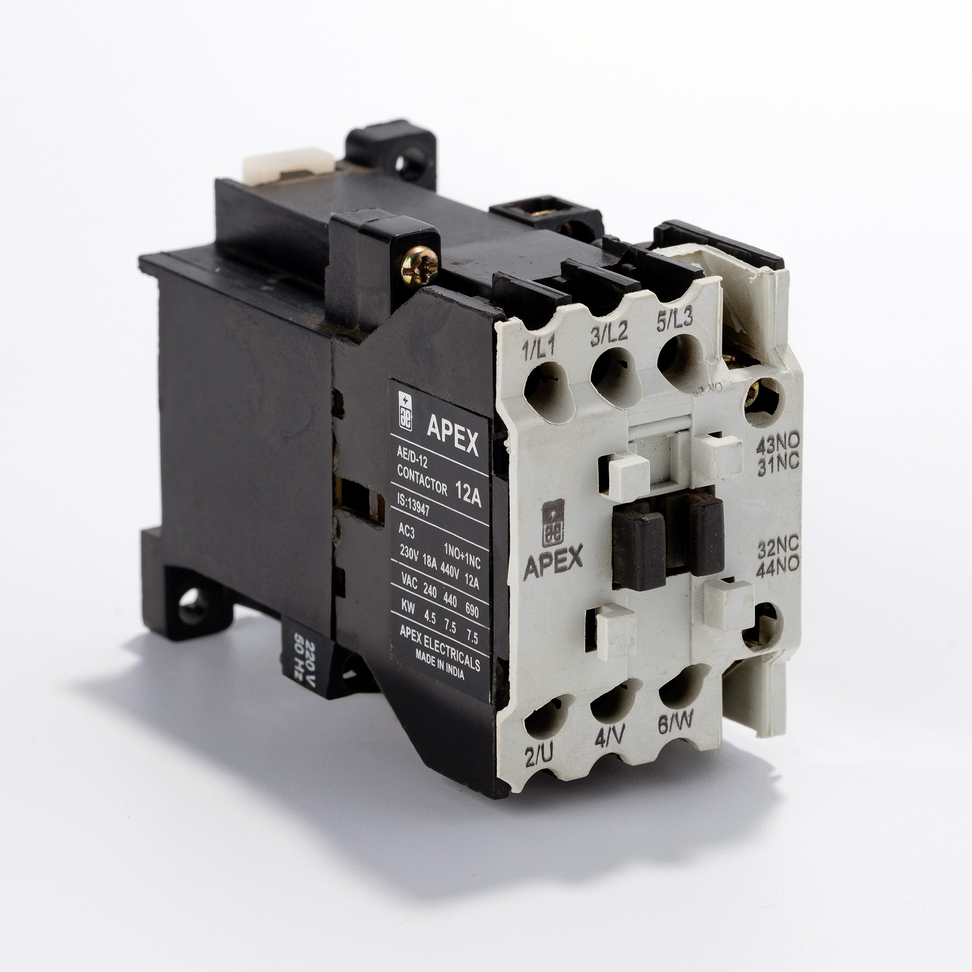 Apex COMMANDER series contactor